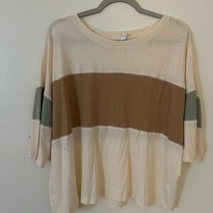 Women’s Lightweight Top